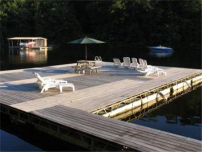Holiday Shores Resort Osage Beach Eksteriør billede